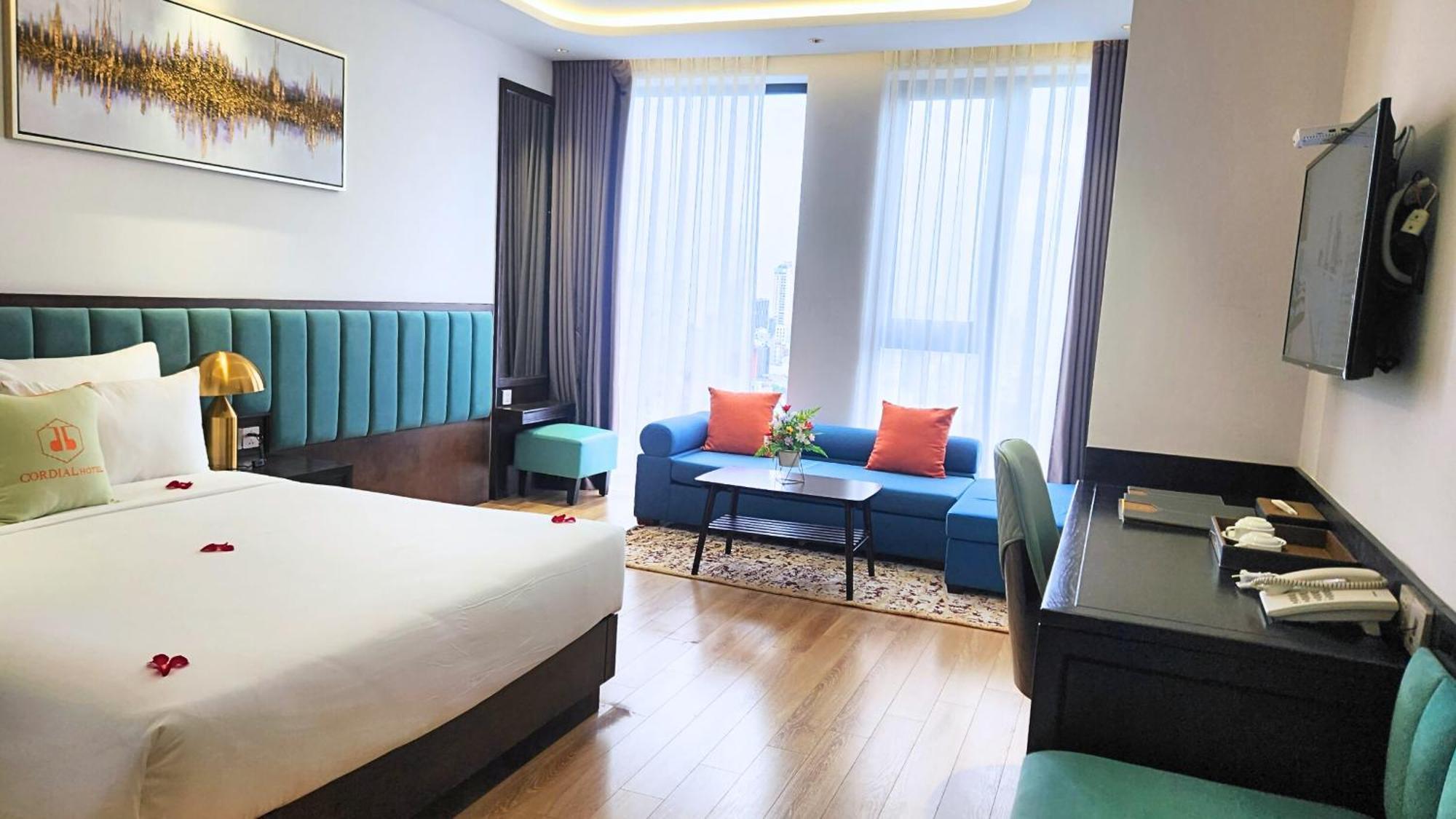 Cordial Grand Hotel Da Nang Beach - Infinity Rooftop Pool Exterior foto